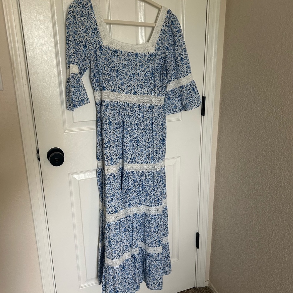 Floral Blue and White Maxi Dress